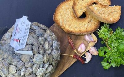 Viaggio nella tradizione con Michele Buonocore: freselle ai lupini di mare